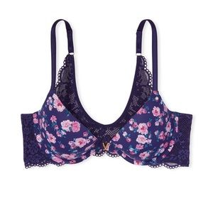 Victoria’s Secret 38C Love Cloud push up
